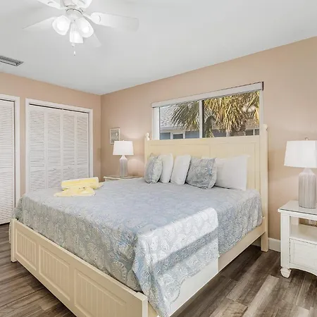 Amber Jack: Heated Pool, Spa & Bonus Suite!